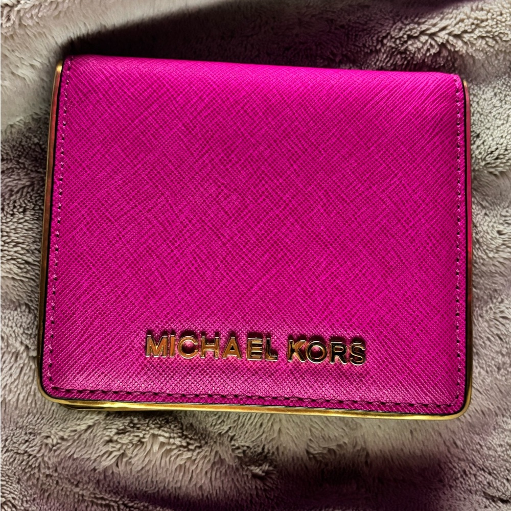 Michael Kors Pink Wallet